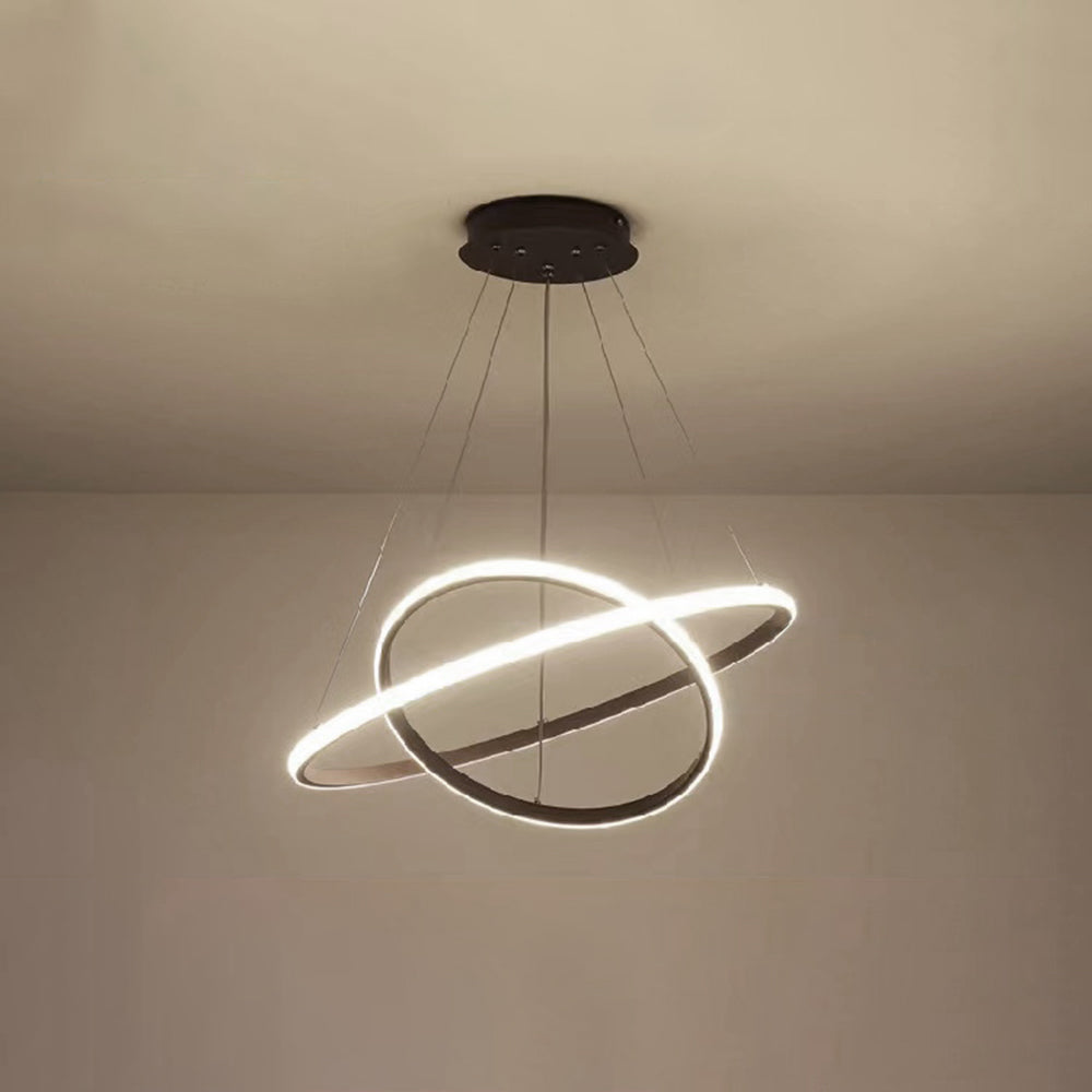 Minimalistyczny lampa wisząca LED z pływającymi pierścieniami do jadalni i salonów
