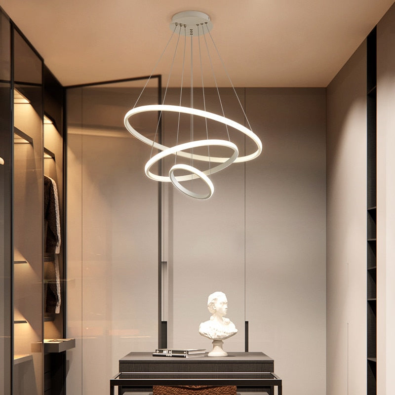 Minimalistyczny lampa wisząca LED z pływającymi pierścieniami do jadalni i salonów