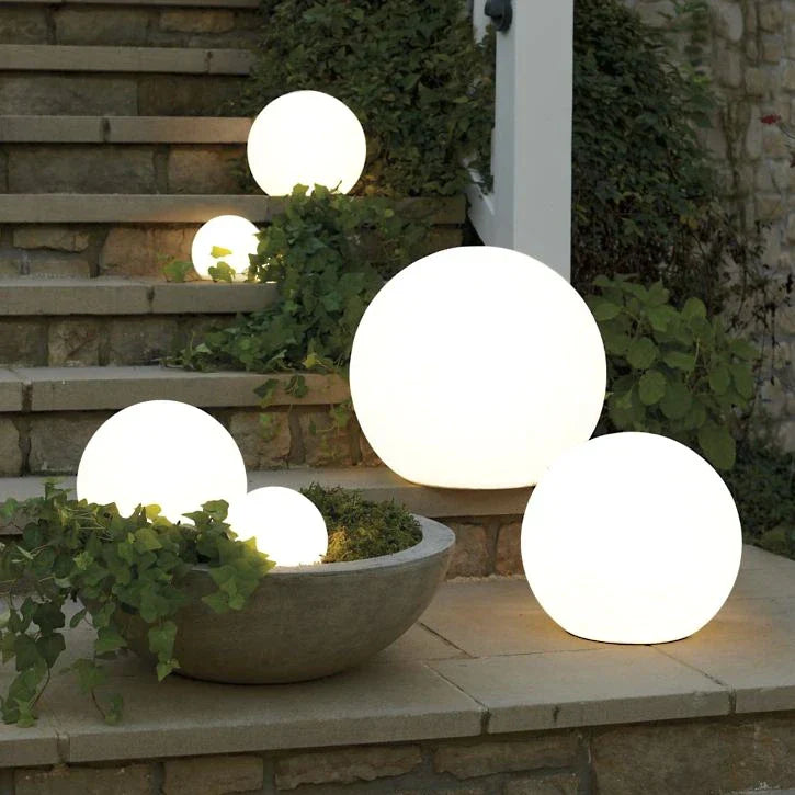Kula ogrodowa lampa zewnętrzna