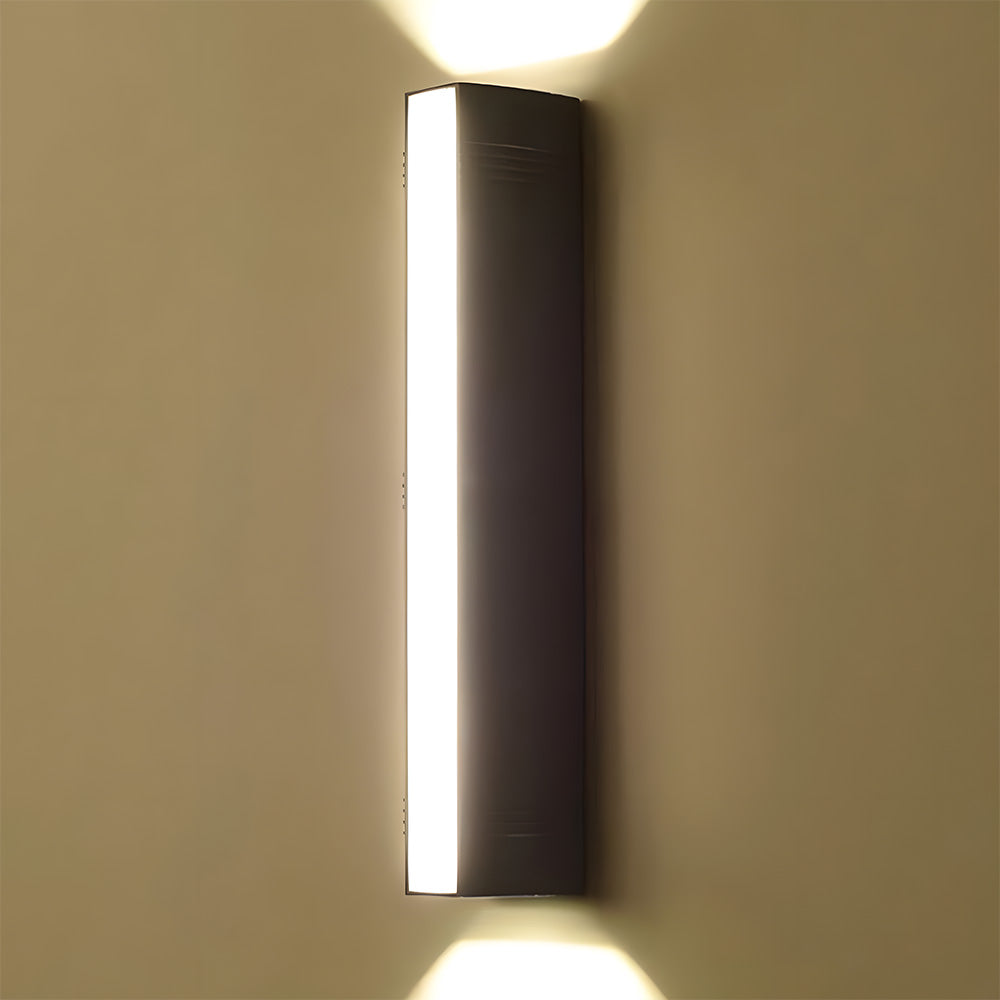 Elegancka Lampa LED na Zewnątrz – Jasne i Odporne na Warunki Pogodowe Oświetlenie Elewacji