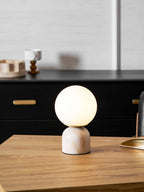 Nowoczesna lampa stołowa Orb Glow Kompaktowe światło otoczenia