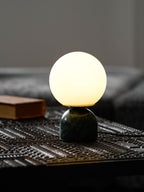 Nowoczesna lampa stołowa Orb Glow Kompaktowe światło otoczenia