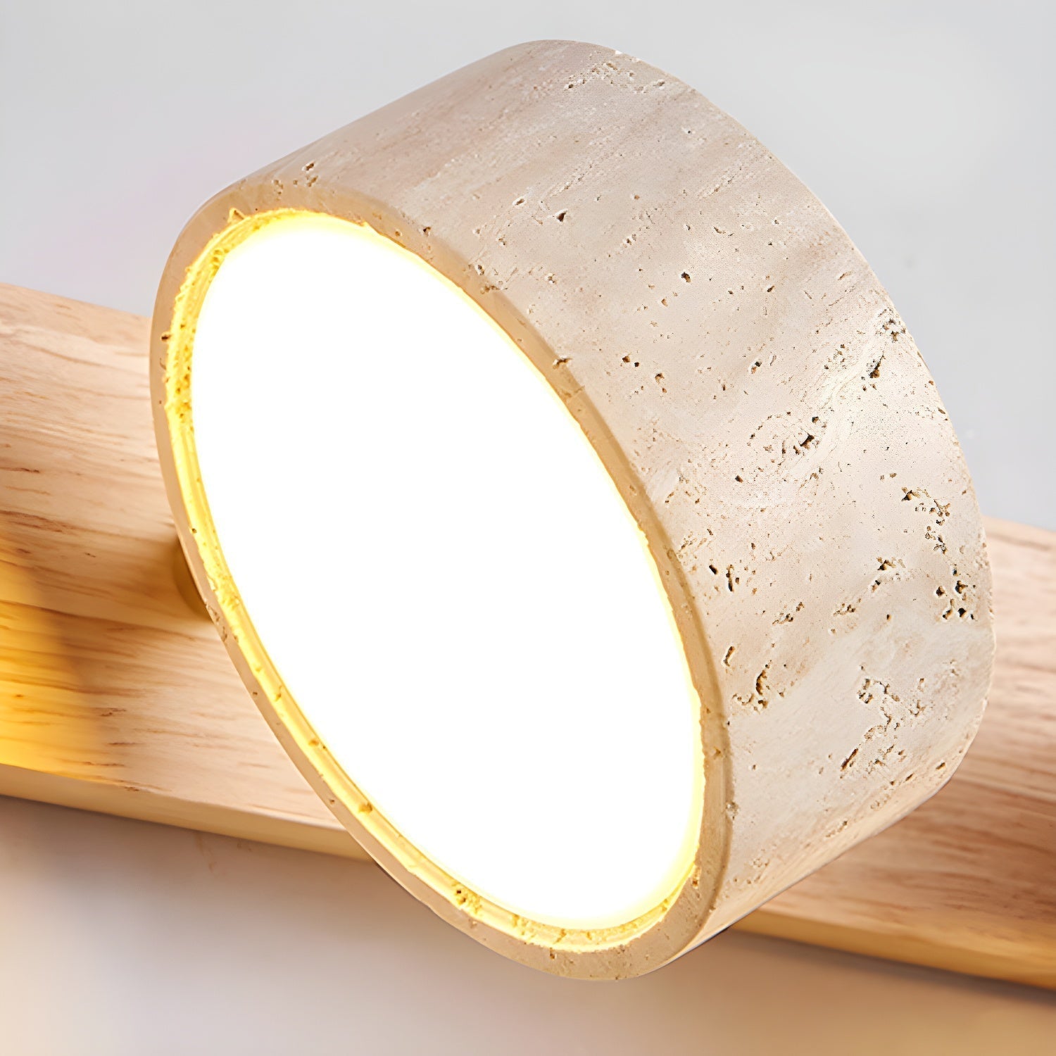 Jasna elegancka lampa ścienna z podwójnym LED