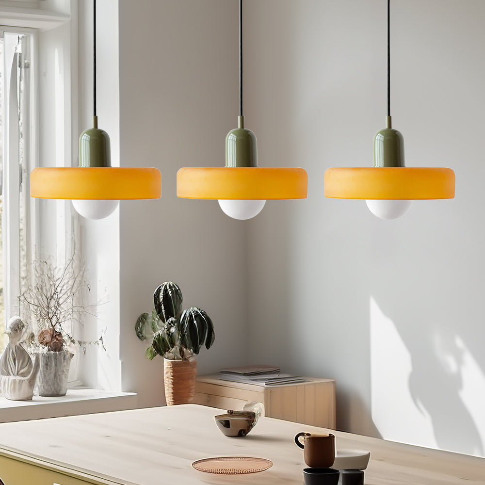 Urzekająca nastrojowa kolorowa 3-punktowa szklana lampa wisząca do wnętrz domowych