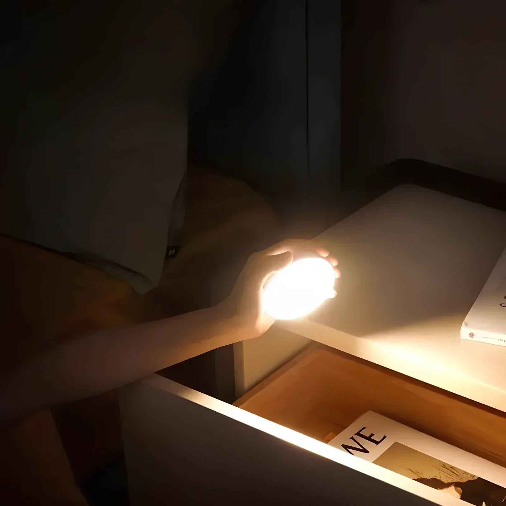 Automatyczna energooszczędna okrągła lampa LED z czujnikiem ruchu