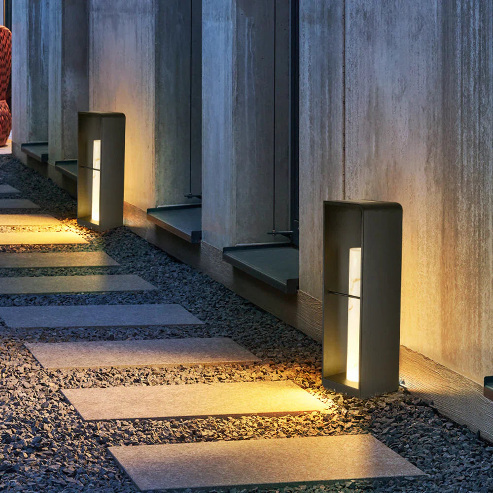 Kwadratowa lampa LED w stylu miejskim do nowoczesnych ogrodów
