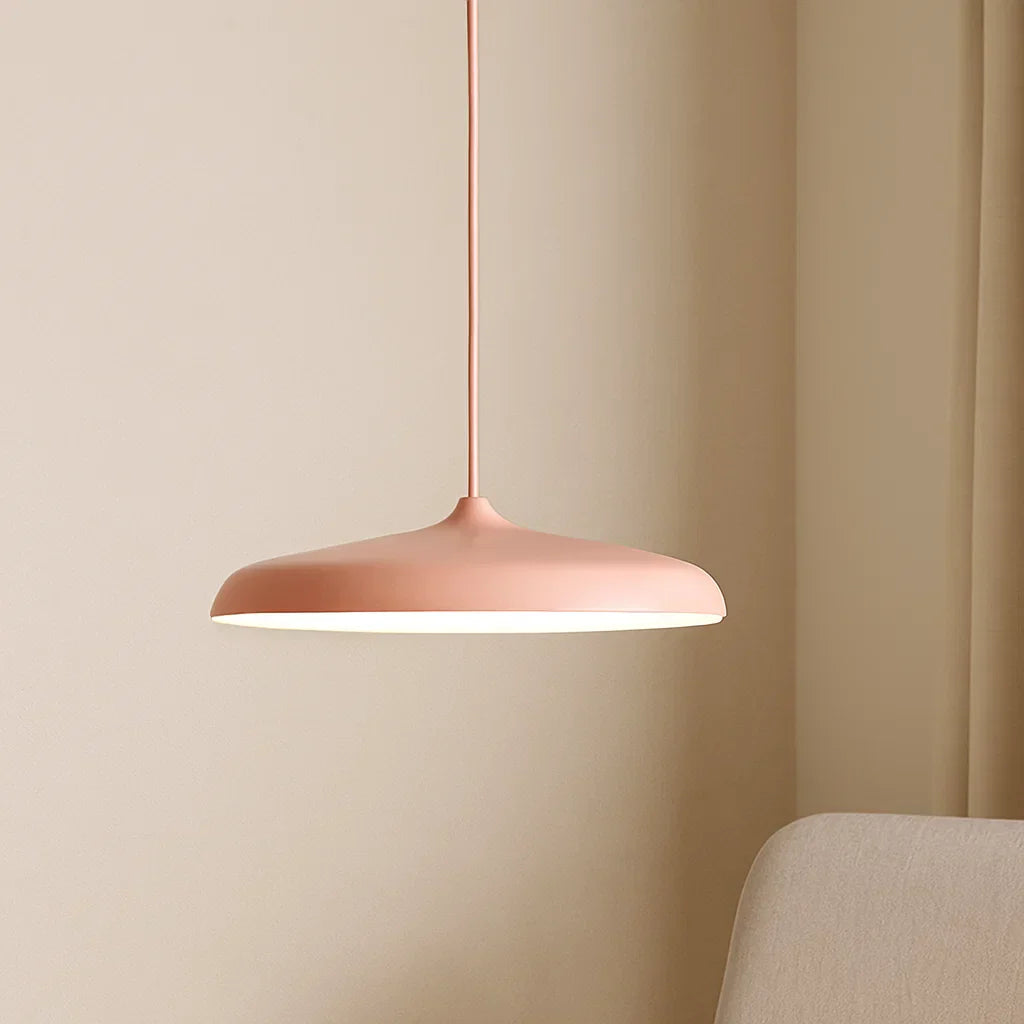 Nowoczesna skandynawska lampa wisząca LED – stylowe oświetlenie do wnętrz