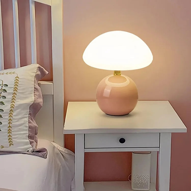 Elegancka minimalistyczna retro lampa grzybowa stołowa