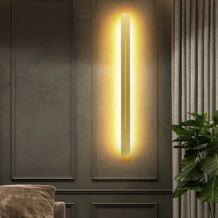 Elegancka Regulowana Lampa Ścienna LED