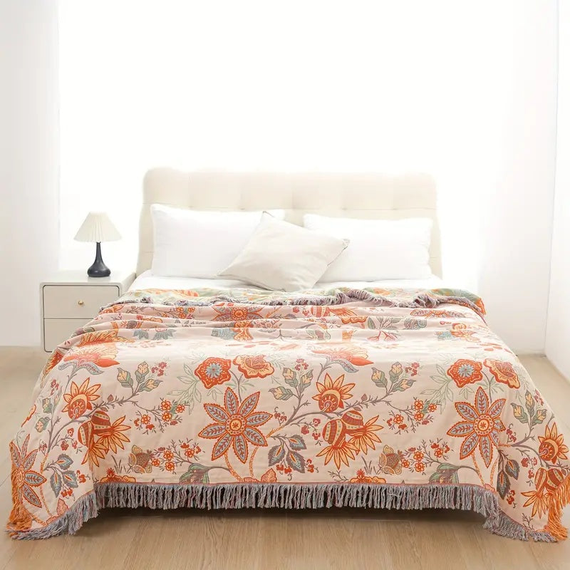Koc bohemy z kwiatowym wzorem odpowiedni dla wrażliwej skóry