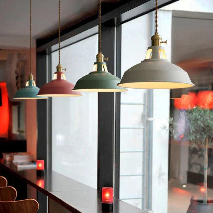 Wszechstronna lampa wisząca w stylu vintage