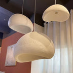 Lampa wisząca w kształcie chmury