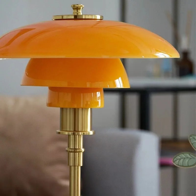 Skandynawska lampa stołowa LED dekoracyjne światło