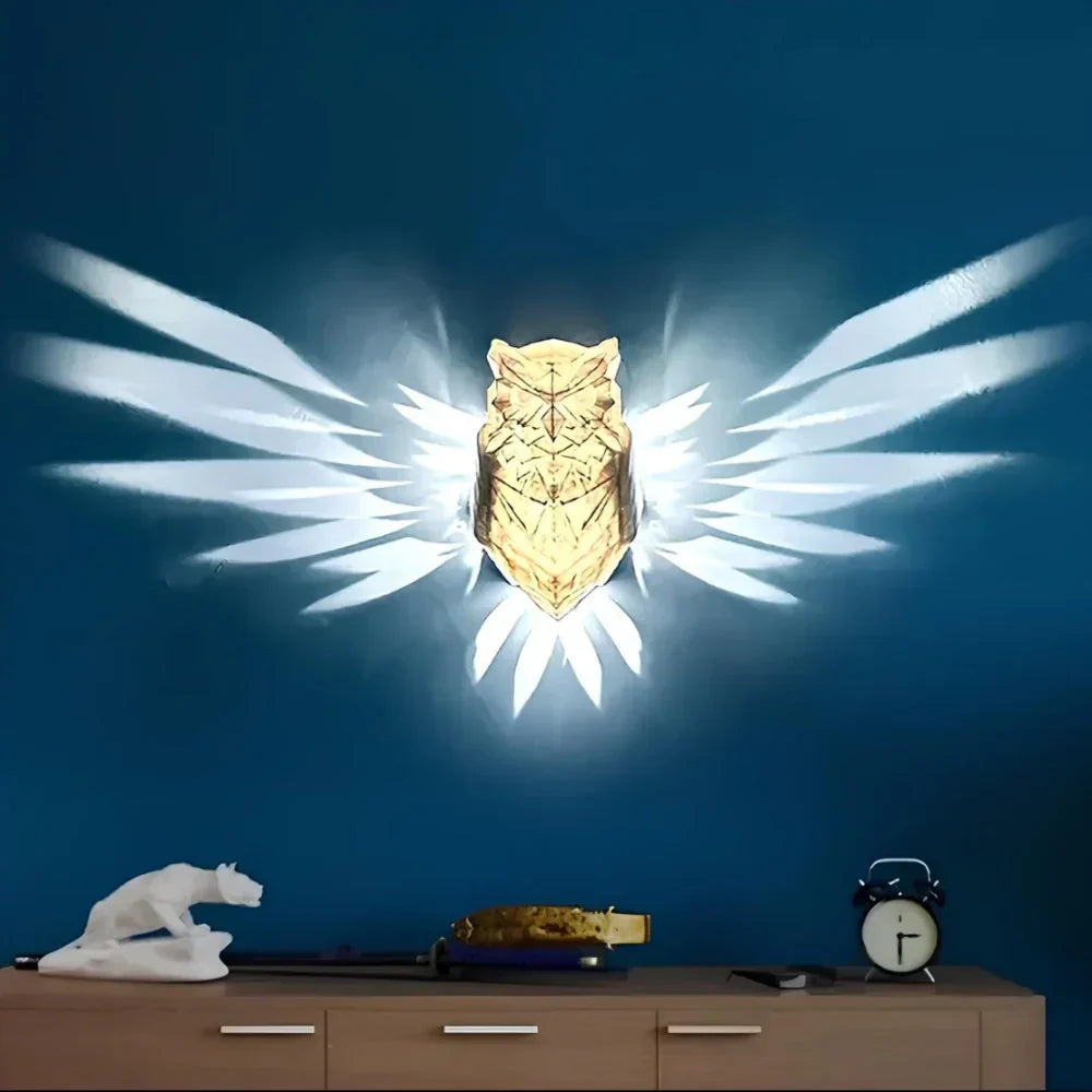 Lampa ścienna LED z projekcją zwierząt