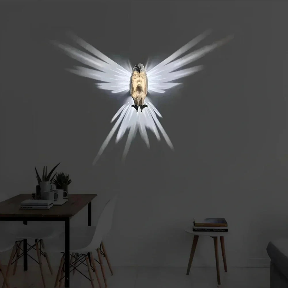 Lampa ścienna LED z projekcją zwierząt