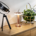 Klasyczny elegancka bezprzewodowa lampa stołowa