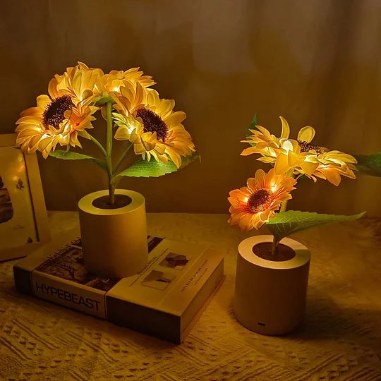 Elegancka Lampa Słonecznikowa LED Dekoracja