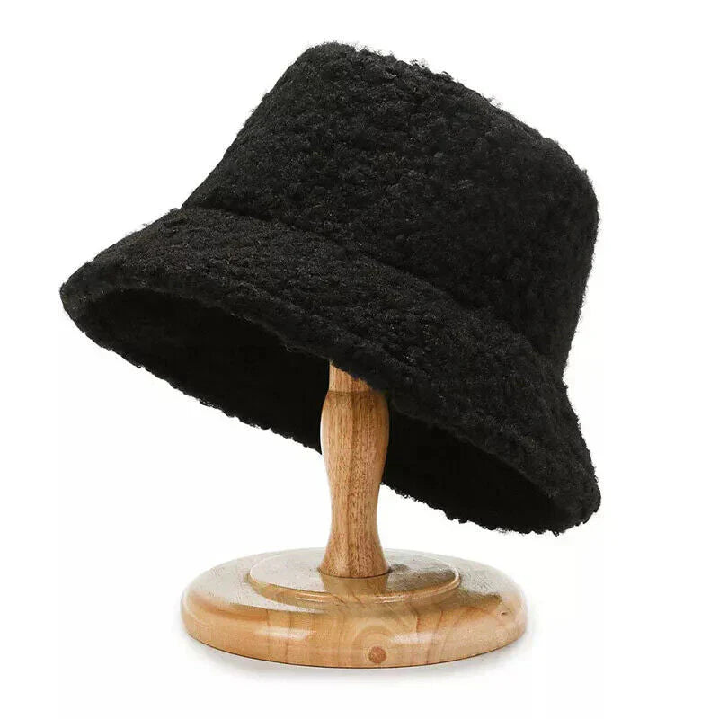 Modny ciepły letni kapelusz typu bucket