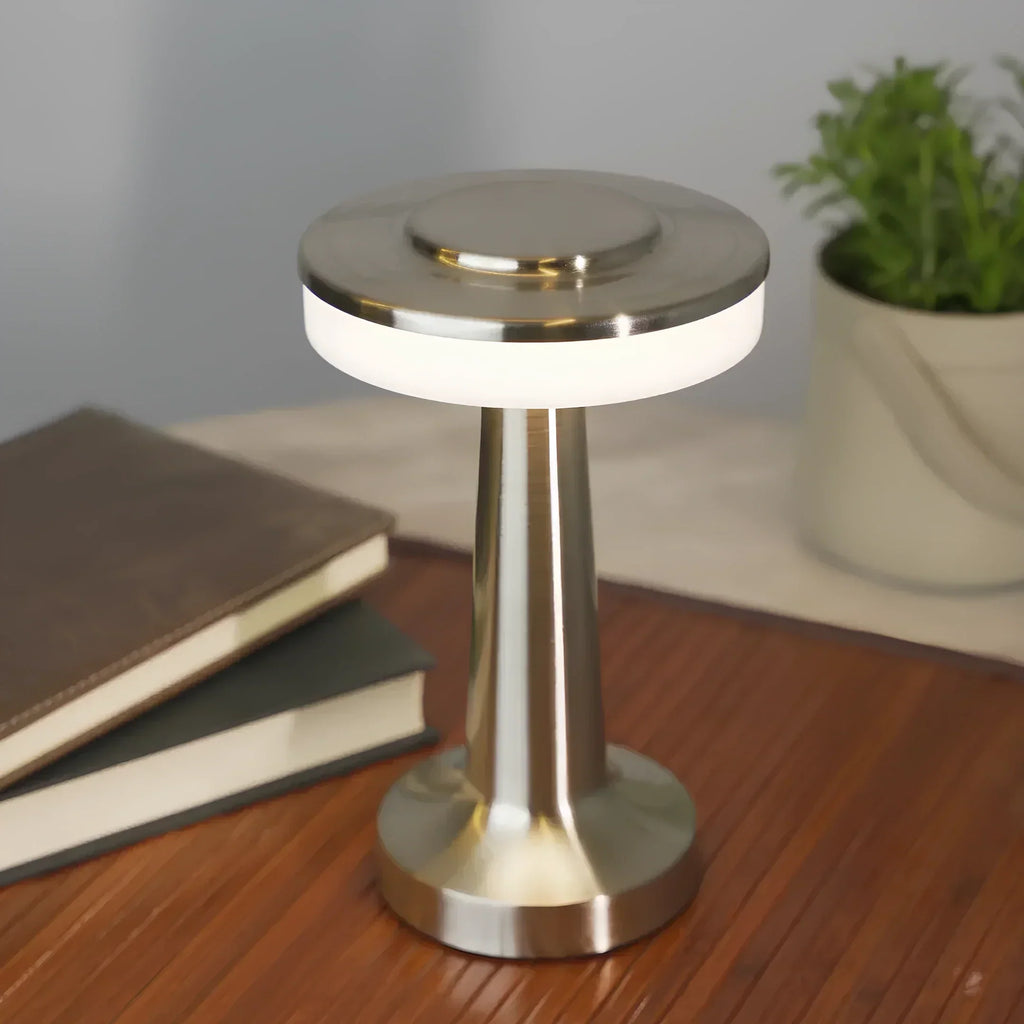 Klasyczna przenośna bezprzewodowa lampa stołowa LED